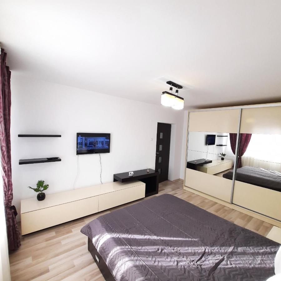 Apartament Kepa Din Piatra Neamţ エクステリア 写真